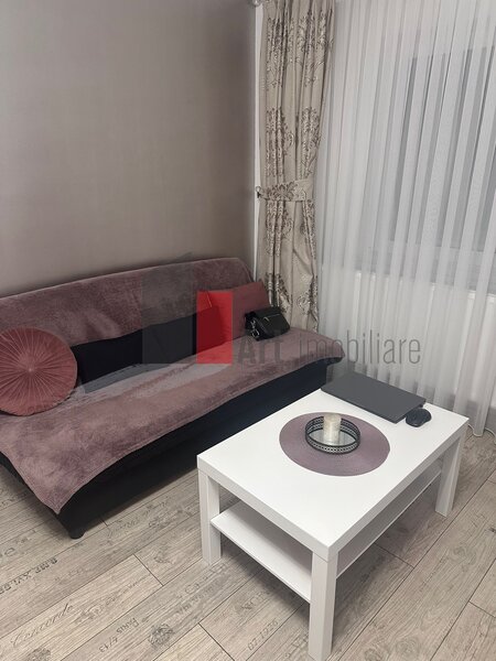 Alba Iulia, Decebal, garsoniera